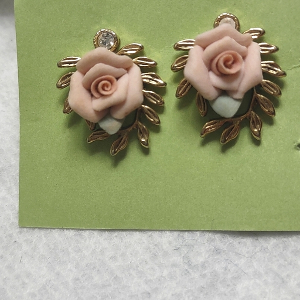 Porcelain Flower Petite Pierced Earrings